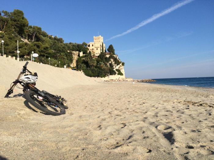 Finalborgo Location Apartment Finale Ligure Luaran gambar